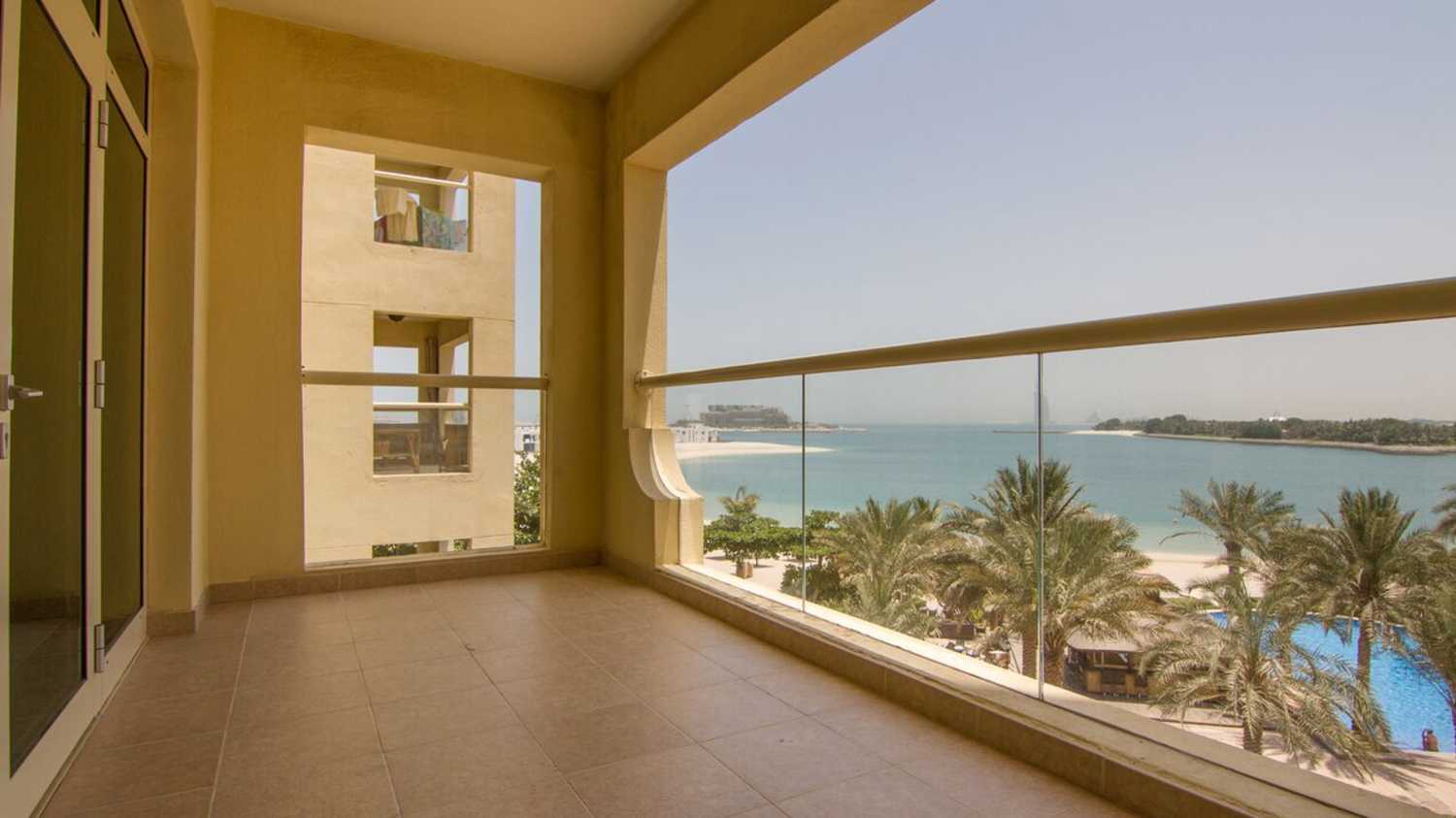 Shoreline Apartments-2-3