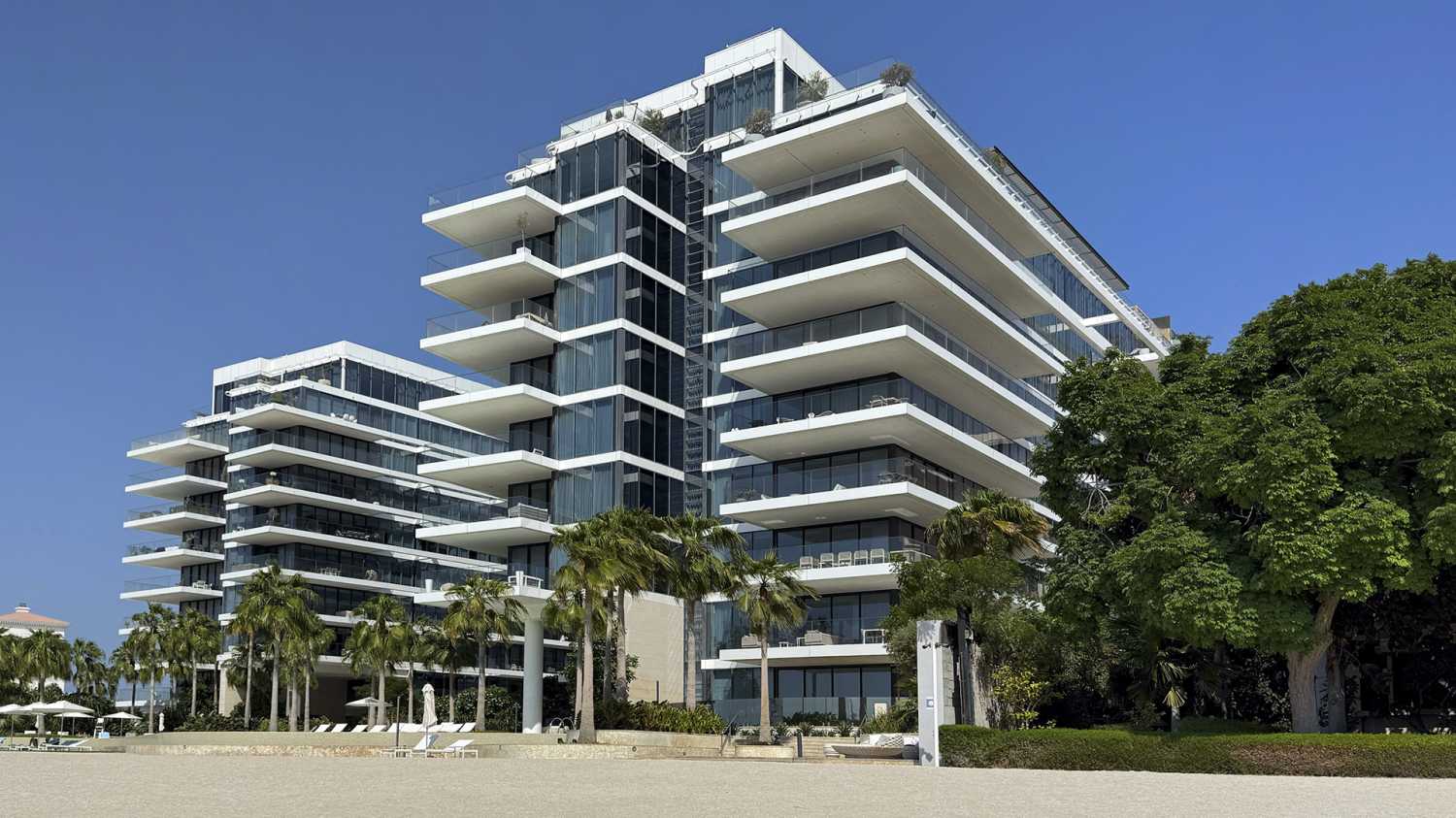 Serenia Residences-0-4